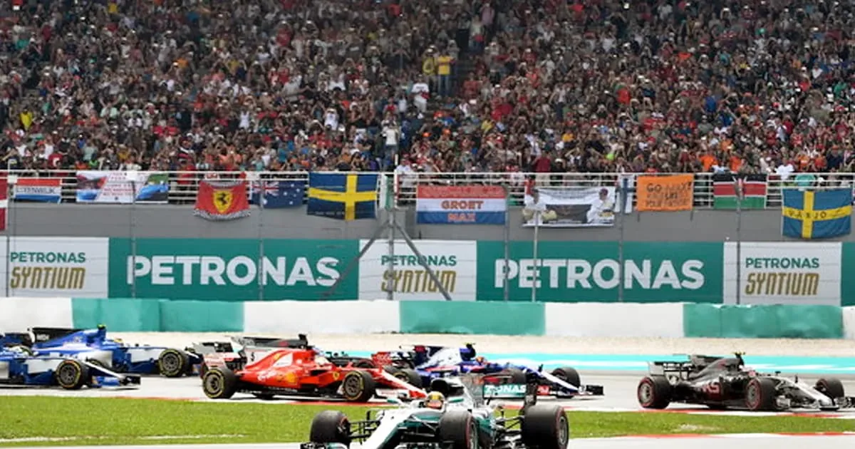 Motorsport: Motor racing-U.S. Grand Prix promoter expects record crowd despite new F1 rules - The Star