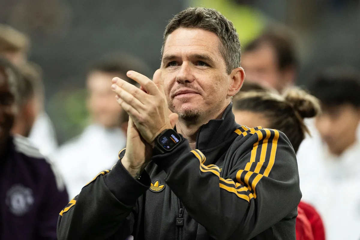 Marc Skinner steps down as Man Utd head coach just one month before new WSL season amid Red Devils' underwhelming transfer window - Goal.com