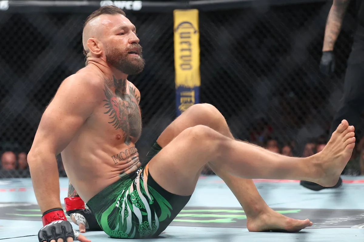 Conor McGregor undergoes surgery to repair injured knee: ‘I am excellent’ - MMA Fighting