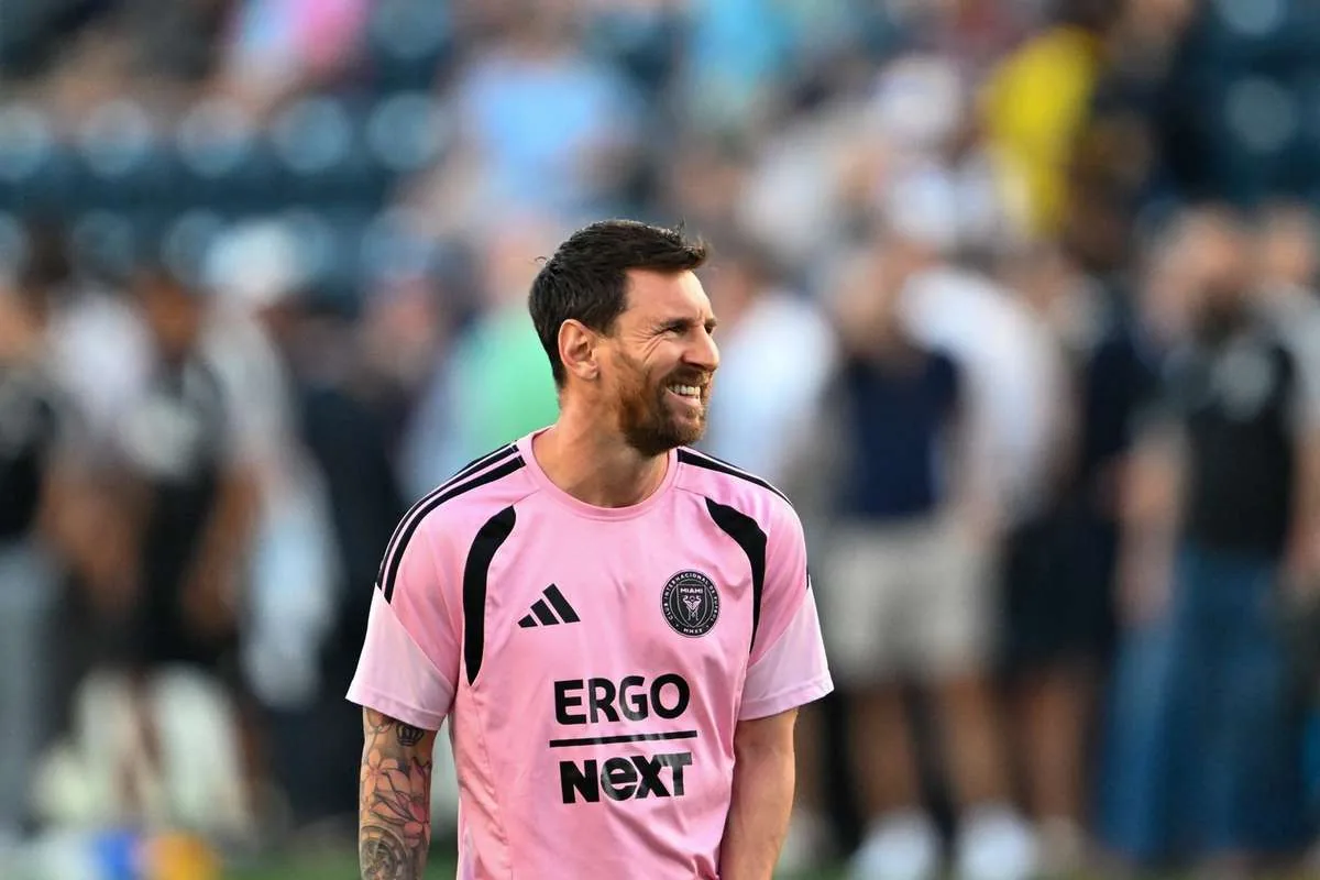 Messi scores first goal since father's death in Miami draw