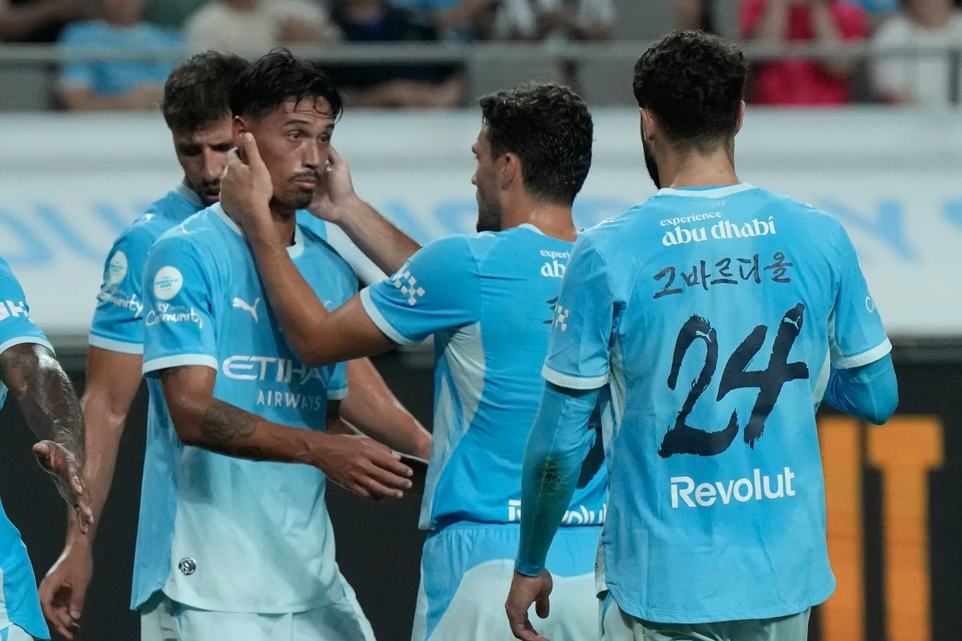 Reijnders joins Al-Qadsiah as Man United bid for Baleba, Inter pursue Jones